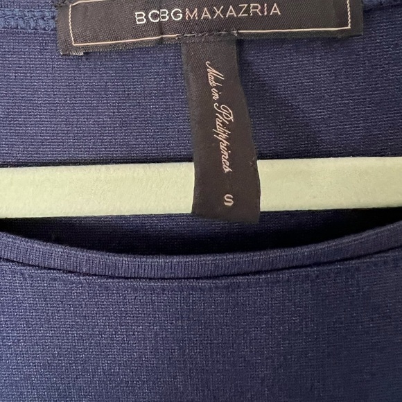 BCBGmaxAzria navy blue loose fit T - Picture 3 of 4